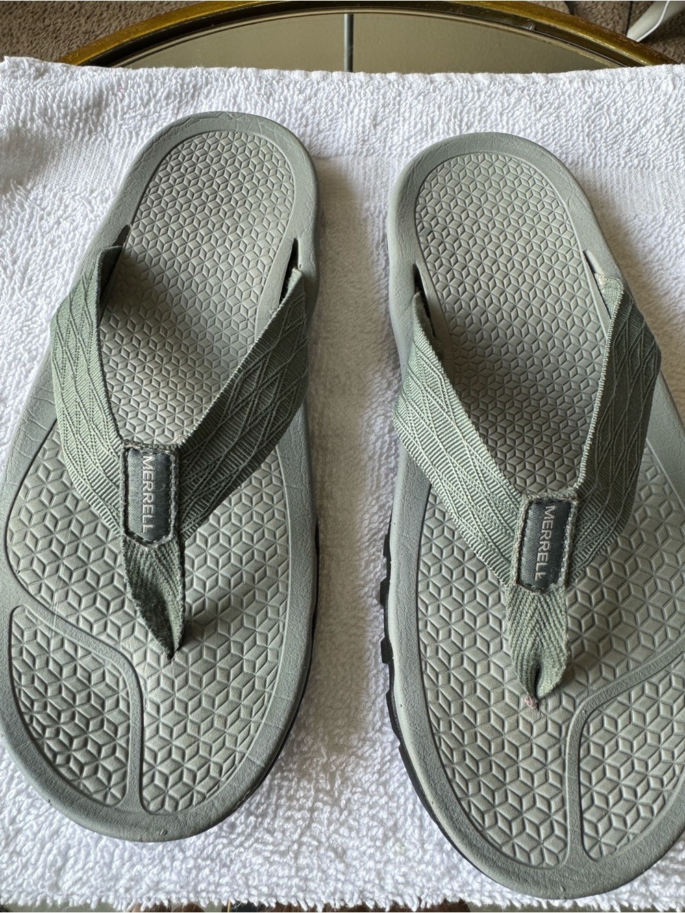 Merrell Men's Sage Green Outdoor Performance Flip-Flops